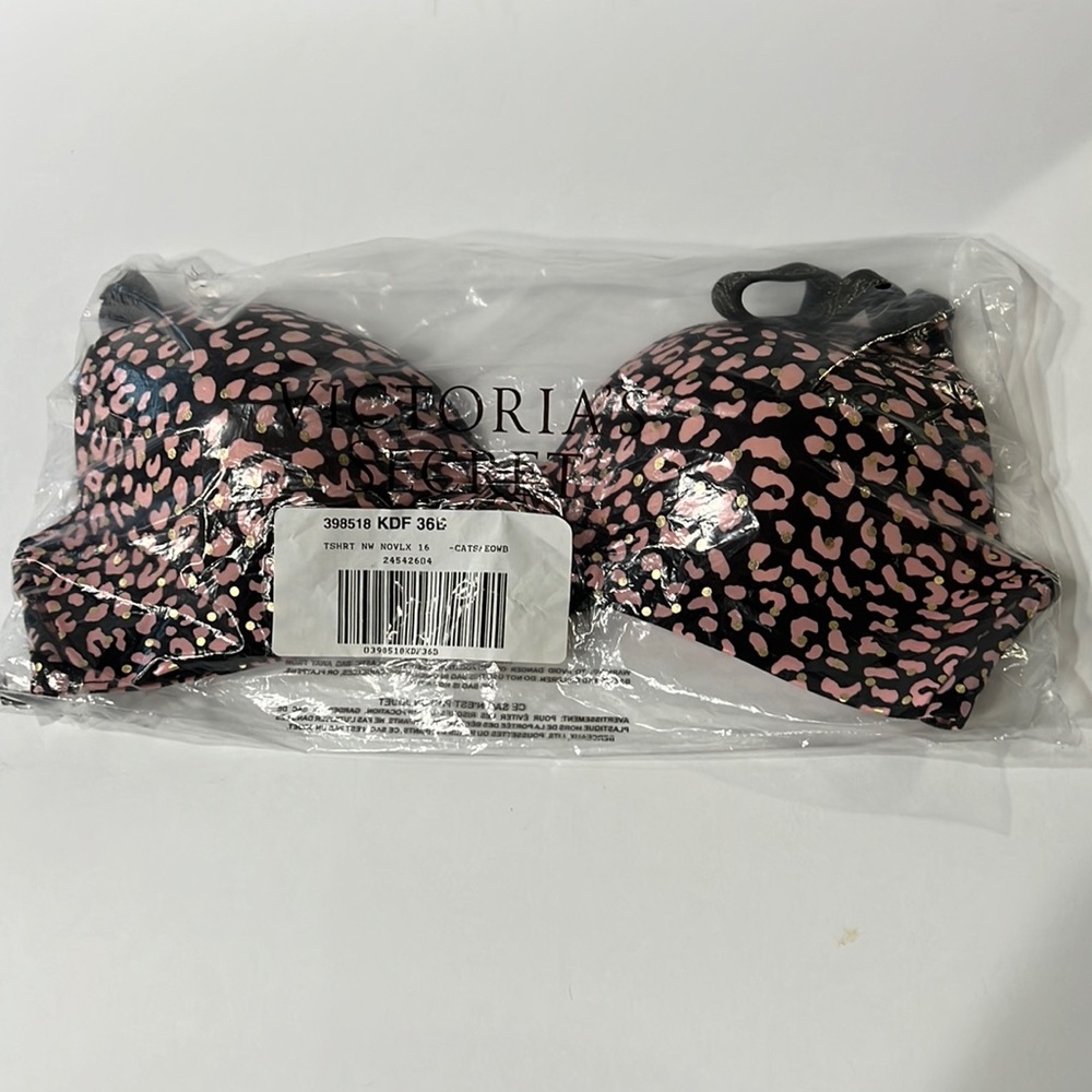 Victoria Secret lightly lined wireless bra 36B New